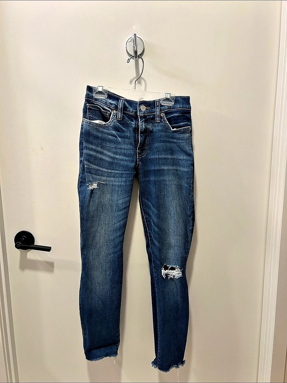 Lucky Brand Ava Mid Rise Super Skinny Distressed Skinny Jeans in Blue Waist 27